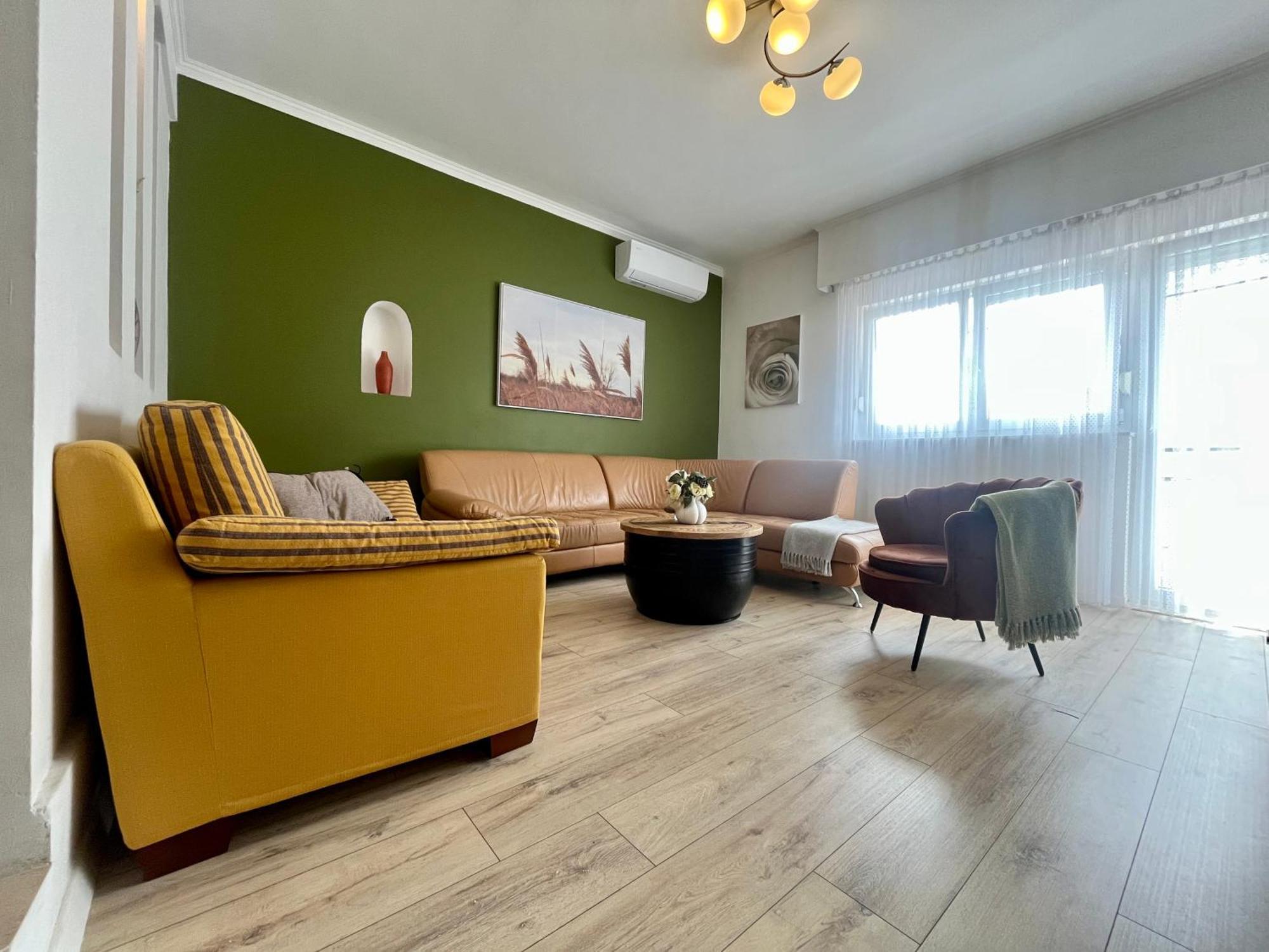 Apartments Rino Vodice Esterno foto